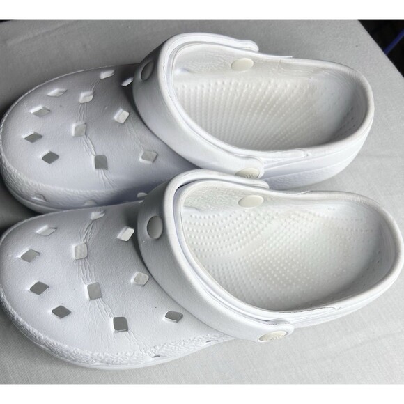 Comfort Crocs Slip On Clog Womans Shoe Size 7 White Preowned. - Picture 4 of 4